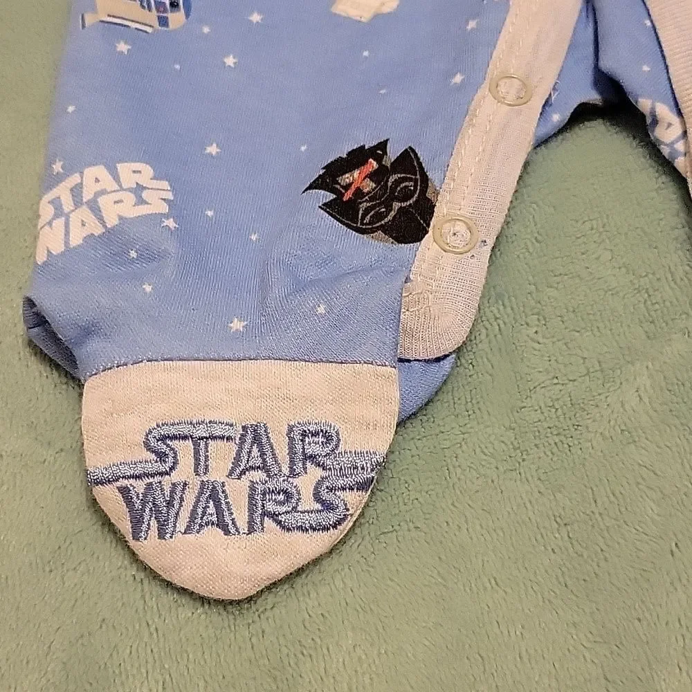 Star Wars Disney footed onesie blue/gray size 0-3 months NWT